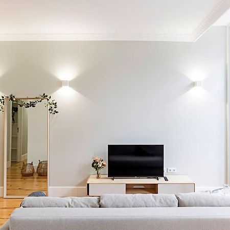 Historical Sunny Marques - With Ac! Apartment Porto Luaran gambar