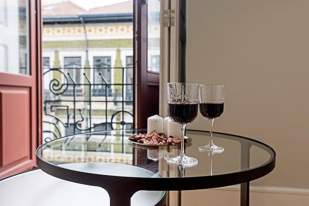 Historical Sunny Marques - With Ac! Apartment Porto Luaran gambar